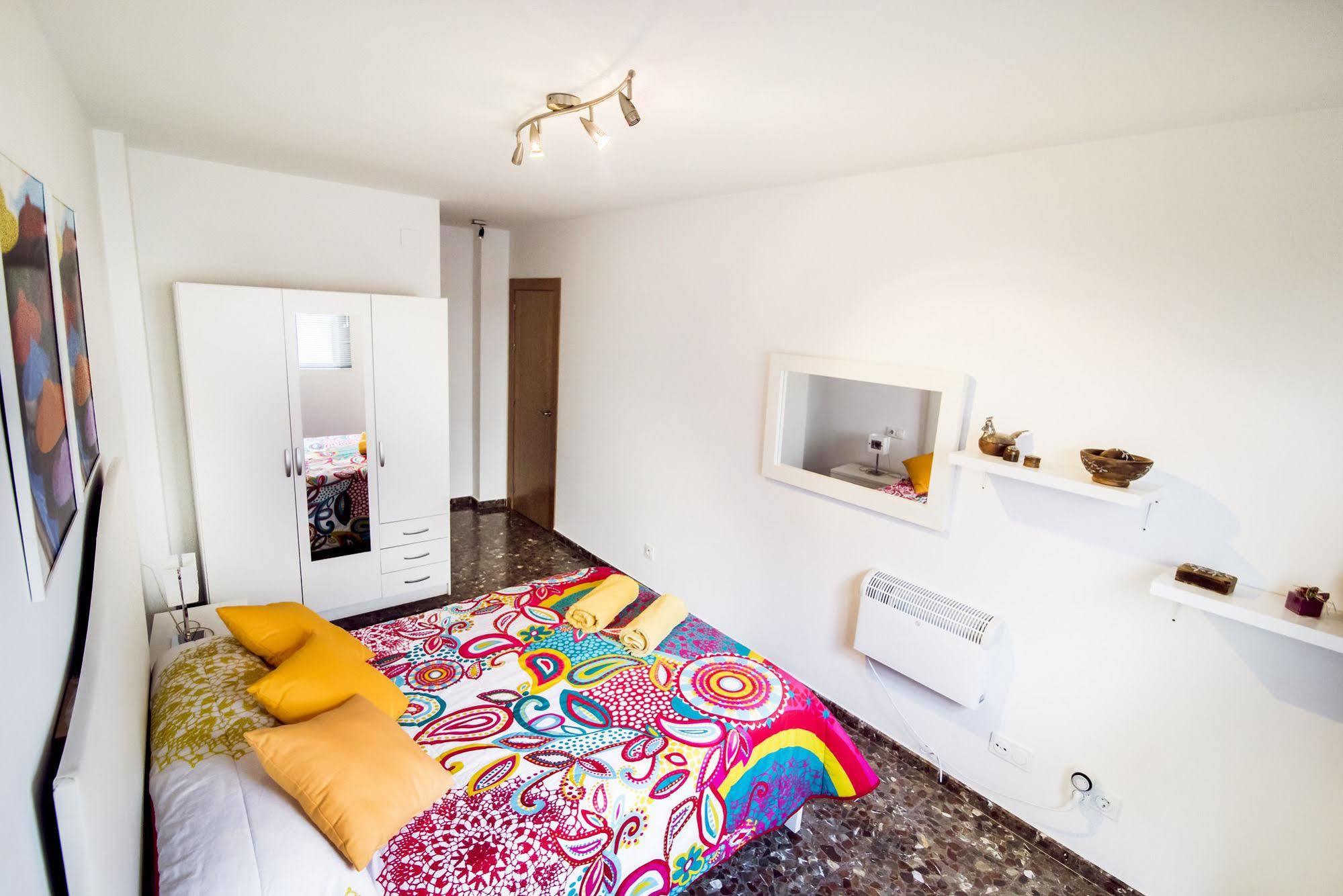 Apartamentos Turisticos Tronca Luxury Granada Esterno foto