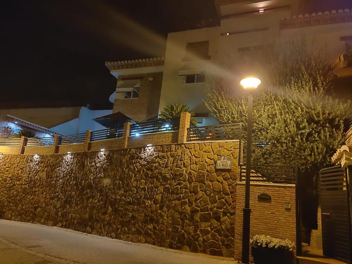 Apartamentos Turisticos Tronca Luxury Granada Esterno foto